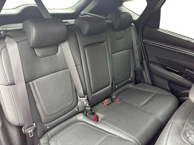 Hyundai TUCSON 1.6 TGDi Plug-in Hybrid Ultimate 5dr 4WD Auto Red