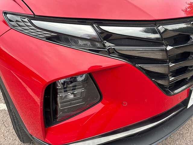 Hyundai TUCSON 1.6 TGDi Plug-in Hybrid Ultimate 5dr 4WD Auto Red