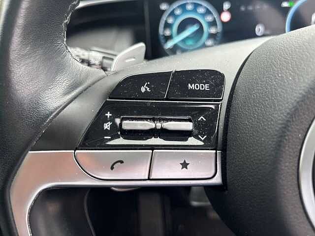 Hyundai TUCSON 1.6 TGDi Plug-in Hybrid Ultimate 5dr 4WD Auto Red