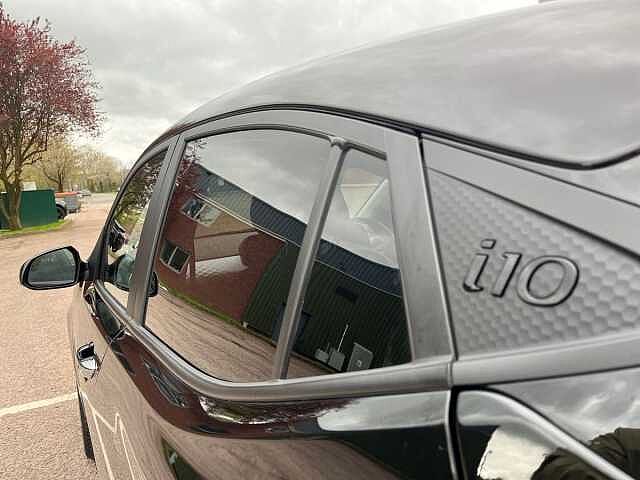 Hyundai i10 1.2 [79] Premium 5dr [Nav]