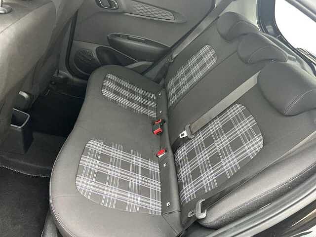 Hyundai i10 1.2 [79] Premium 5dr [Nav]