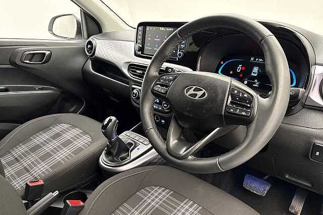 Hyundai i10 1.0 [63] Premium 5dr Auto [Nav]