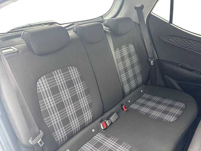 Hyundai i10 1.0 [63] Premium 5dr Auto [Nav]