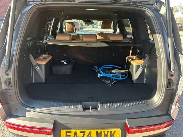 Hyundai Santa Fe 1.6 TGDi Plug-in Hybrid Ultimate 5dr 4WD Auto