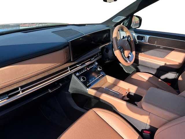 Hyundai Santa Fe 1.6 TGDi Plug-in Hybrid Ultimate 5dr 4WD Auto