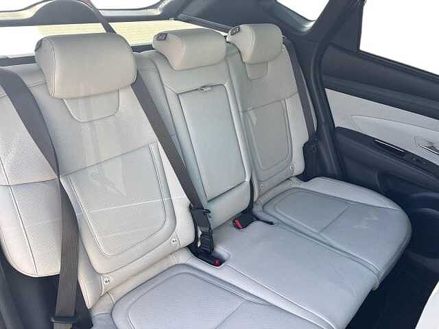 Hyundai TUCSON 1.6T Hybrid Ultimate 5dr Auto Black