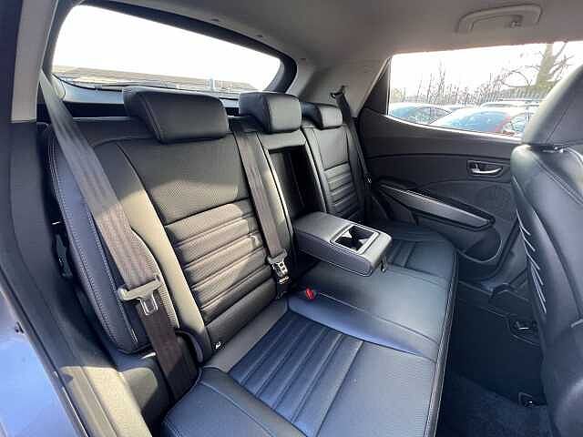 KGM Tivoli 1.5 K40 5dr