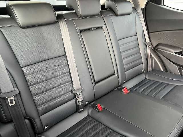 KGM Tivoli 1.5 K40 5dr Auto