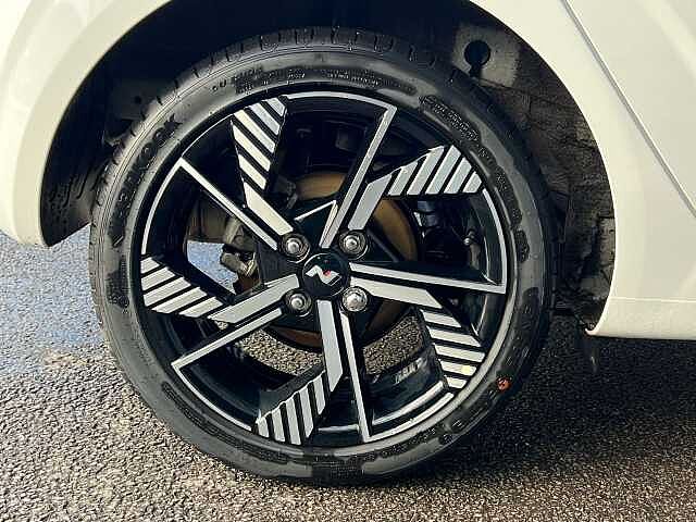 Hyundai i10 1.0T [90] N Line 5dr [Nav]