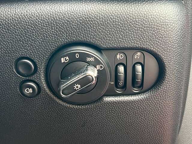 MINI Hatchback 1.5 Cooper Sport 3dr