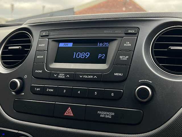 Hyundai i10 1.0 SE 5dr