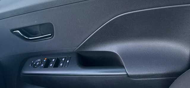 Hyundai KONA 65.4kWh N Line Auto 5dr White