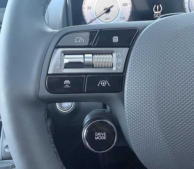 Hyundai INSTER Long Range 49kWh Cross Auto 5dr