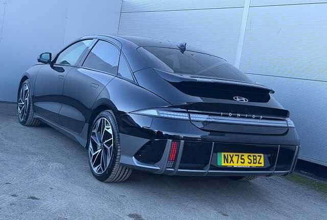 Hyundai IONIQ 6 77.4kWh Ultimate Auto 4dr Black