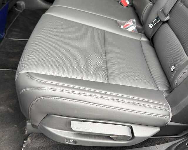 Hyundai SANTA FE 1.6T Calligraphy Auto Euro 6 (s/s) 5dr (7Seat) Grey