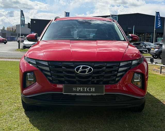 Hyundai TUCSON 1.6 TGDi 48V MHD SE Connect 5dr 2WD Red