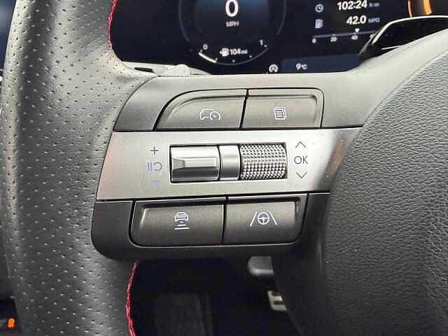Hyundai KONA 1.6T 138 N Line 5dr DCT Red