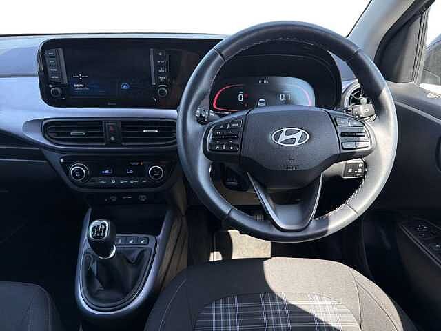 Hyundai I10 1.0 [63] Premium 5dr [Nav] Black