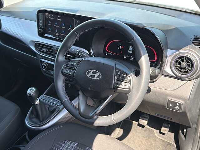 Hyundai I10 1.0 [63] Premium 5dr [Nav] Black