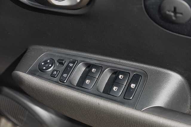 Hyundai Inster 85kW 02 49kWh 5dr Auto