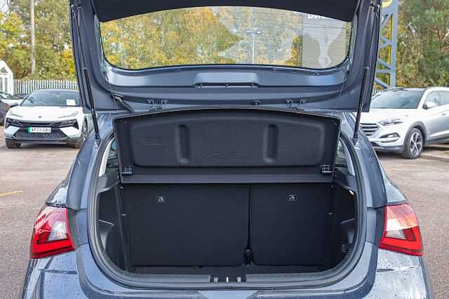 Hyundai i20 1.0T GDi Advance 5dr