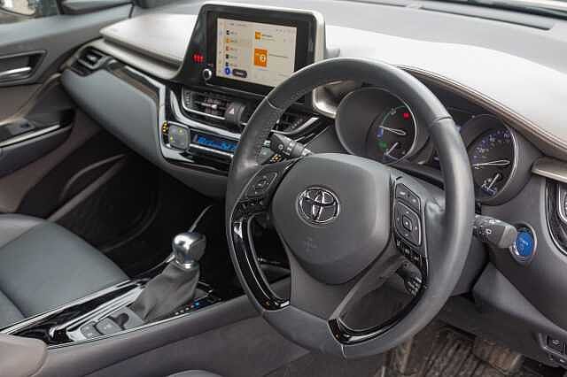 Toyota C-hr 1.8 Hybrid Excel 5dr CVT