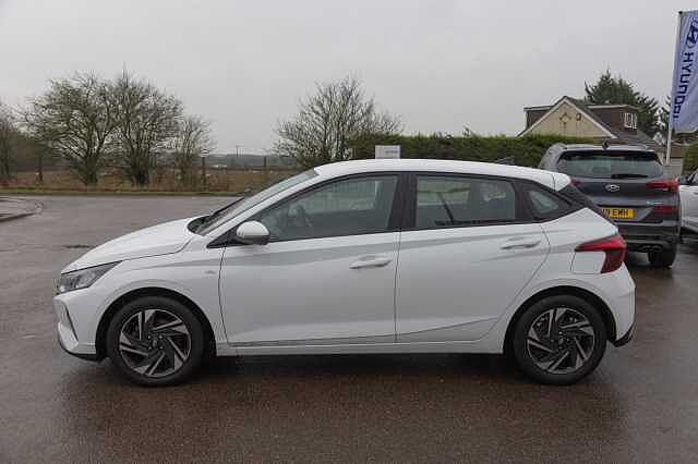 Hyundai I20 1.0T GDi 48V MHD SE Connect 5dr White