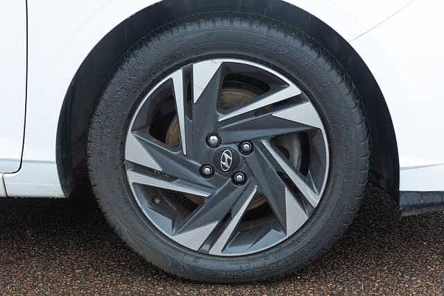 Hyundai I20 1.0T GDi 48V MHD SE Connect 5dr White