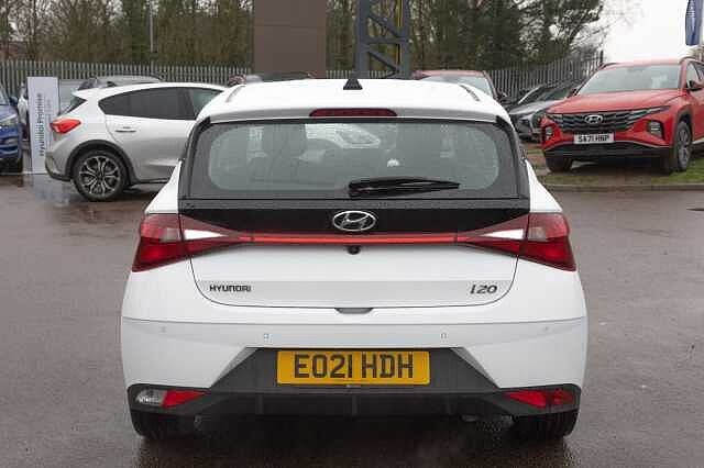 Hyundai I20 1.0T GDi 48V MHD SE Connect 5dr White
