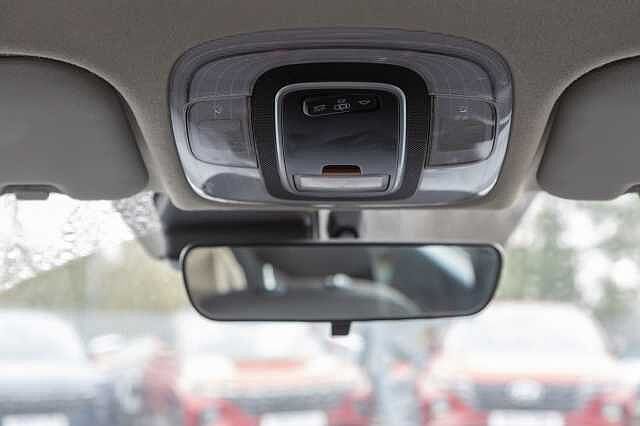 Hyundai I20 1.0T GDi 48V MHD SE Connect 5dr White