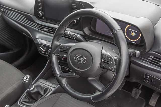 Hyundai I20 1.0T GDi 48V MHD SE Connect 5dr White