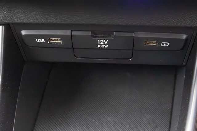 Hyundai I20 1.0T GDi 48V MHD SE Connect 5dr White