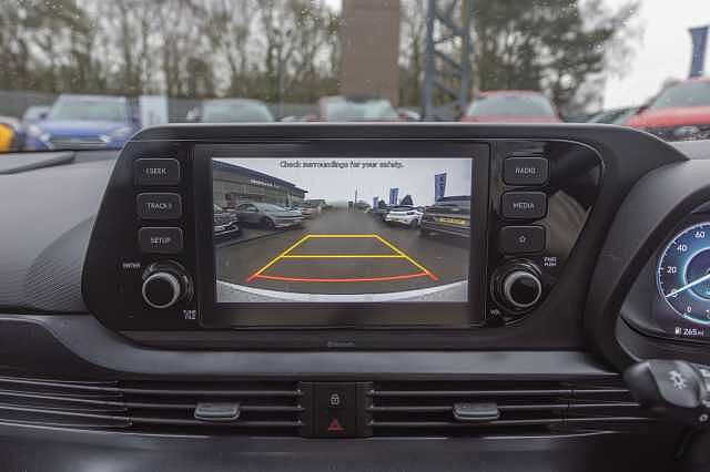 Hyundai I20 1.0T GDi 48V MHD SE Connect 5dr White