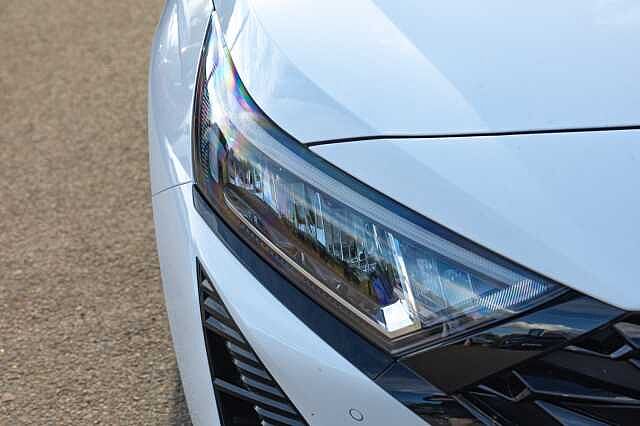 Hyundai I20 1.0T GDi 90 Tech Line 5dr White