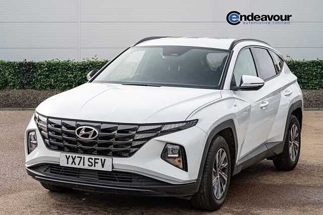 Hyundai TUCSON 1.6 TGDi 48V MHD SE Connect 5dr 2WD DCT White