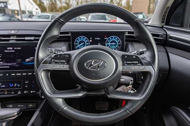 Hyundai TUCSON 1.6 TGDi 48V MHD SE Connect 5dr 2WD DCT White