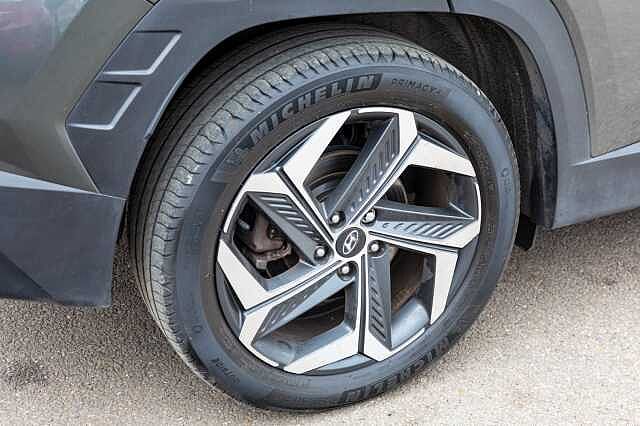 Hyundai TUCSON 1.6 TGDi Plug-in Hybrid Premium 5dr 4WD Auto