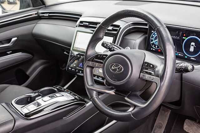 Hyundai TUCSON 1.6 TGDi Plug-in Hybrid Premium 5dr 4WD Auto
