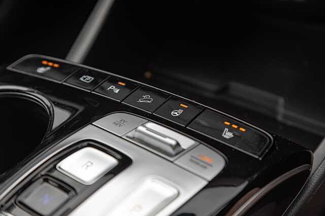Hyundai TUCSON 1.6 TGDi Plug-in Hybrid Premium 5dr 4WD Auto