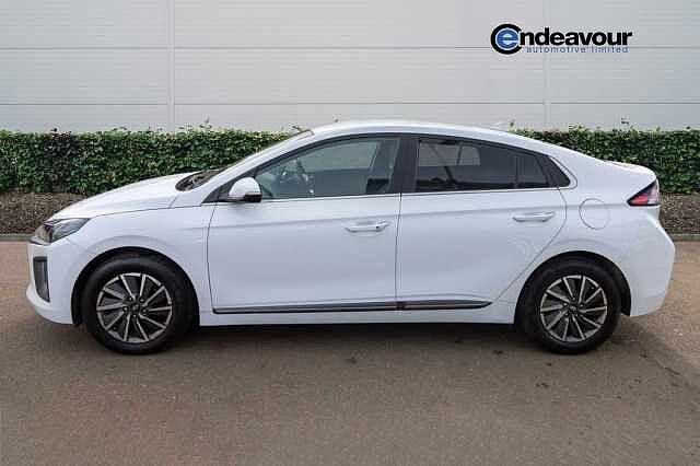 Hyundai IONIQ 100kW Premium SE 38kWh 5dr Auto White