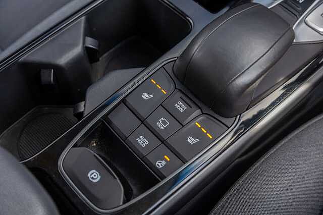 Hyundai IONIQ 100kW Premium 38kWh 5dr Auto