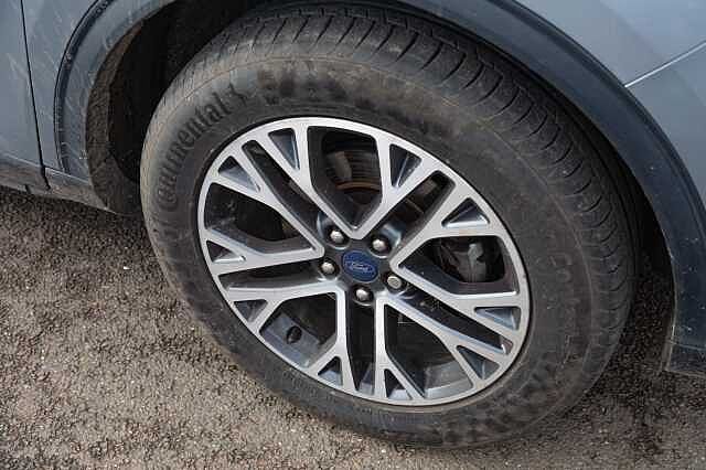 Ford Kuga 1.5 EcoBoost 150 Titanium Edition 5dr