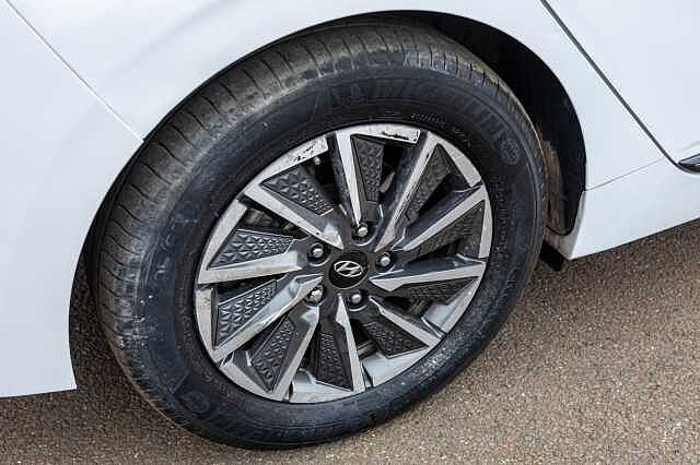 Hyundai IONIQ 100kW Premium SE 38kWh 5dr Auto