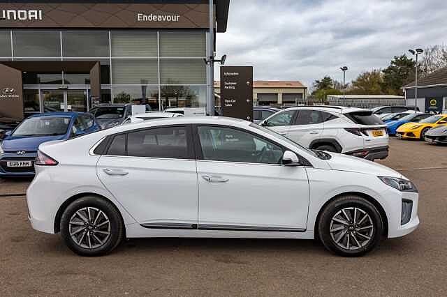 Hyundai IONIQ 100kW Premium SE 38kWh 5dr Auto