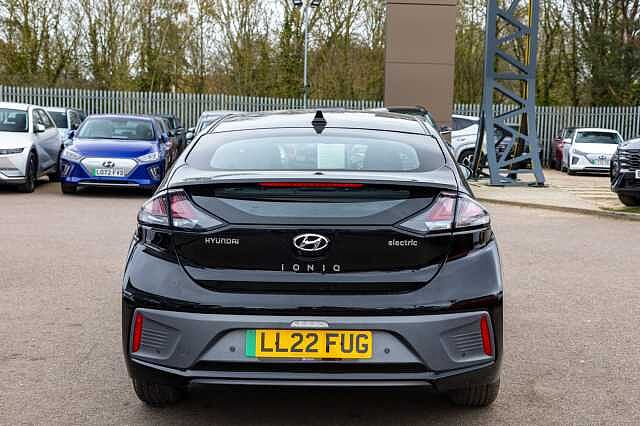 Hyundai IONIQ 100kW Premium 38kWh 5dr Auto Black