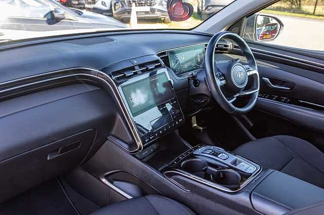 Hyundai TUCSON 1.6 TGDi Hybrid 230 Premium 5dr 2WD Auto White