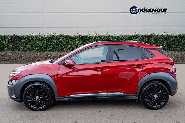 Hyundai KONA 1.6 GDi Hybrid Ultimate 5dr DCT Red