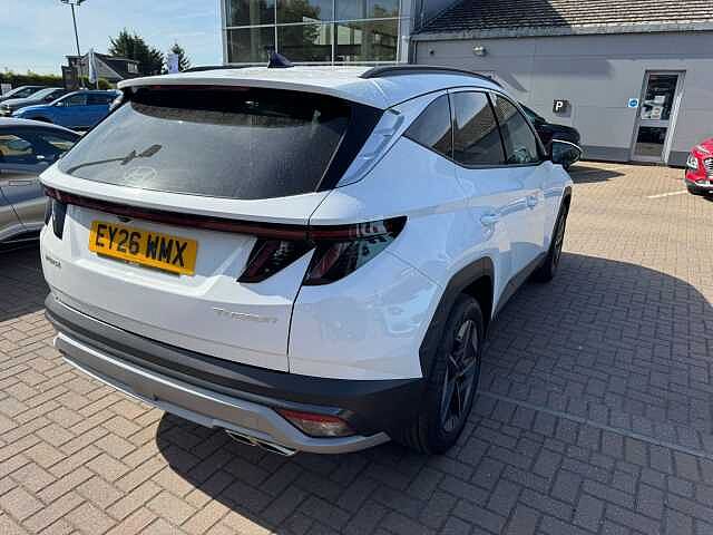 Hyundai TUCSON 1.6T Premium 5dr White