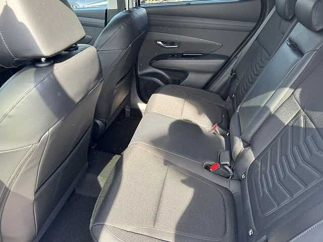 Hyundai TUCSON 1.6T Premium 5dr White