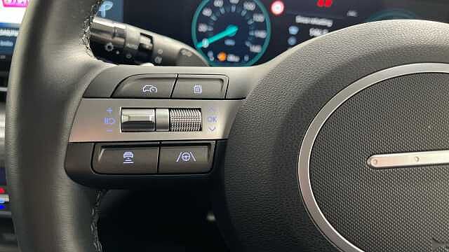 Hyundai KONA 1.6 h-GDi Ultimate SUV 5dr Petrol Hybrid DCT Euro 6 (s/s) (141 ps) Blue